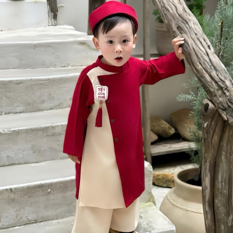   Kho sỉ Mẹ Gạo   Mẹ CHỌN ĐÚNG SAI FORM TO  Bộ Áo Dài Cách Tân Tết Cho Bé Trai,Mặc Tết Đi Chơi Chụp Ảnh,áo màu đỏ phối quần be. aodaibetrai aodaicachtanchobe aodaitet 