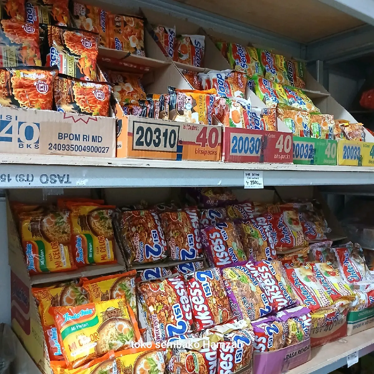 3 bungkus mie sedaap mie instan