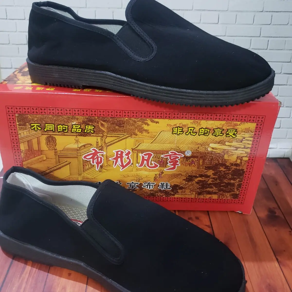 Sepatu slip on hitam Kungfu BigBoss Bruce Lee Import kuat