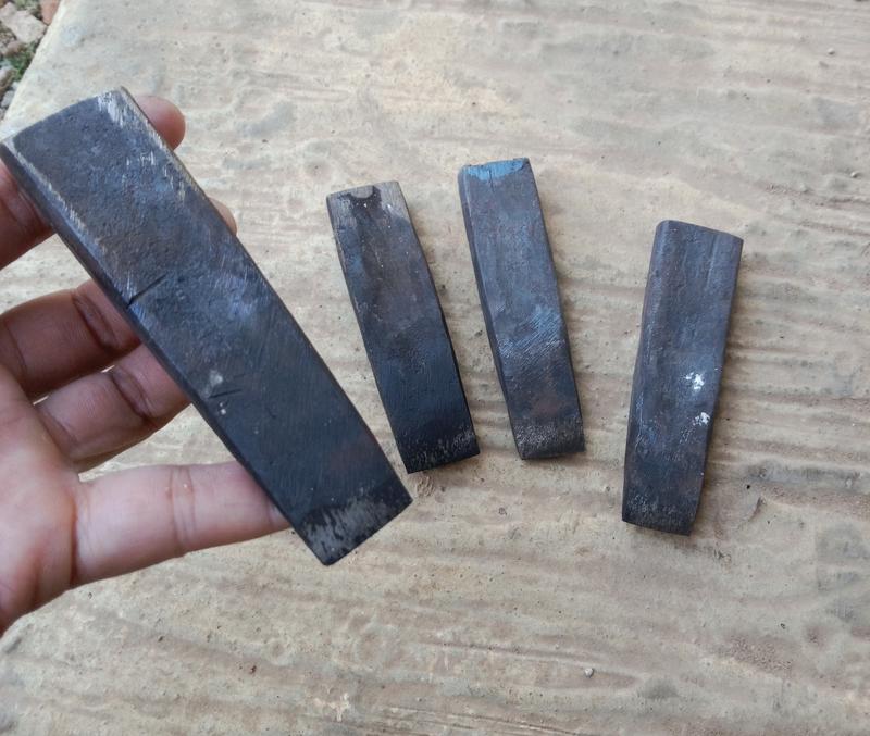 pahat beton batu baja per truk tebal 1cm 3