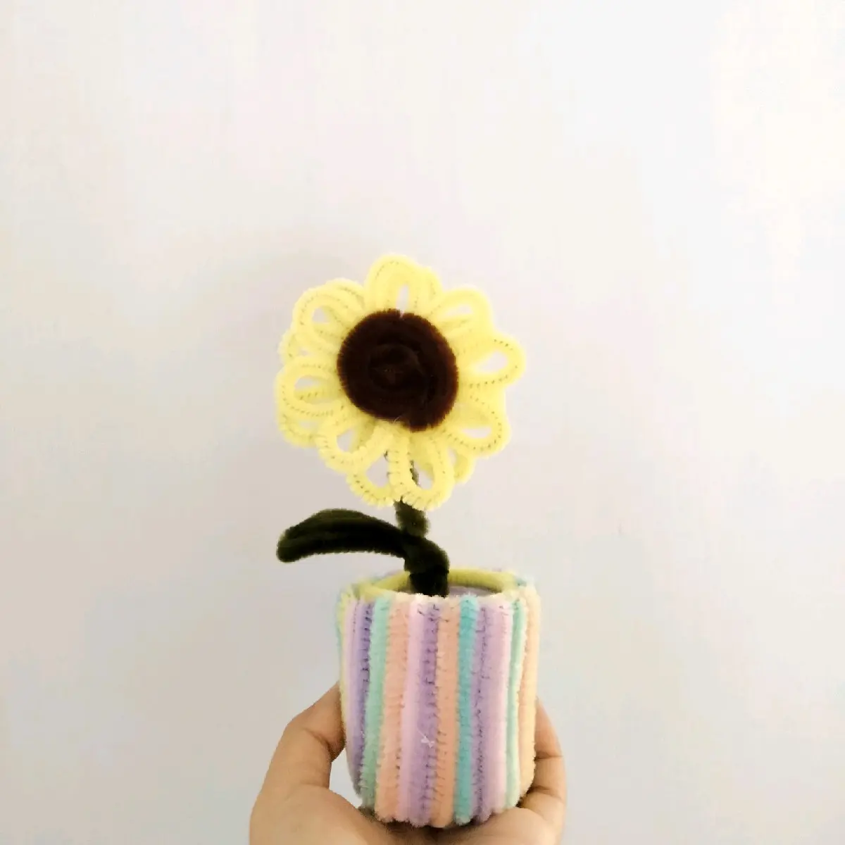 Pot Bunga Kawat Bulu || Pipe Cleaner Flowers Pot || Pot Bunga Cantik || Sun Flowers Pot