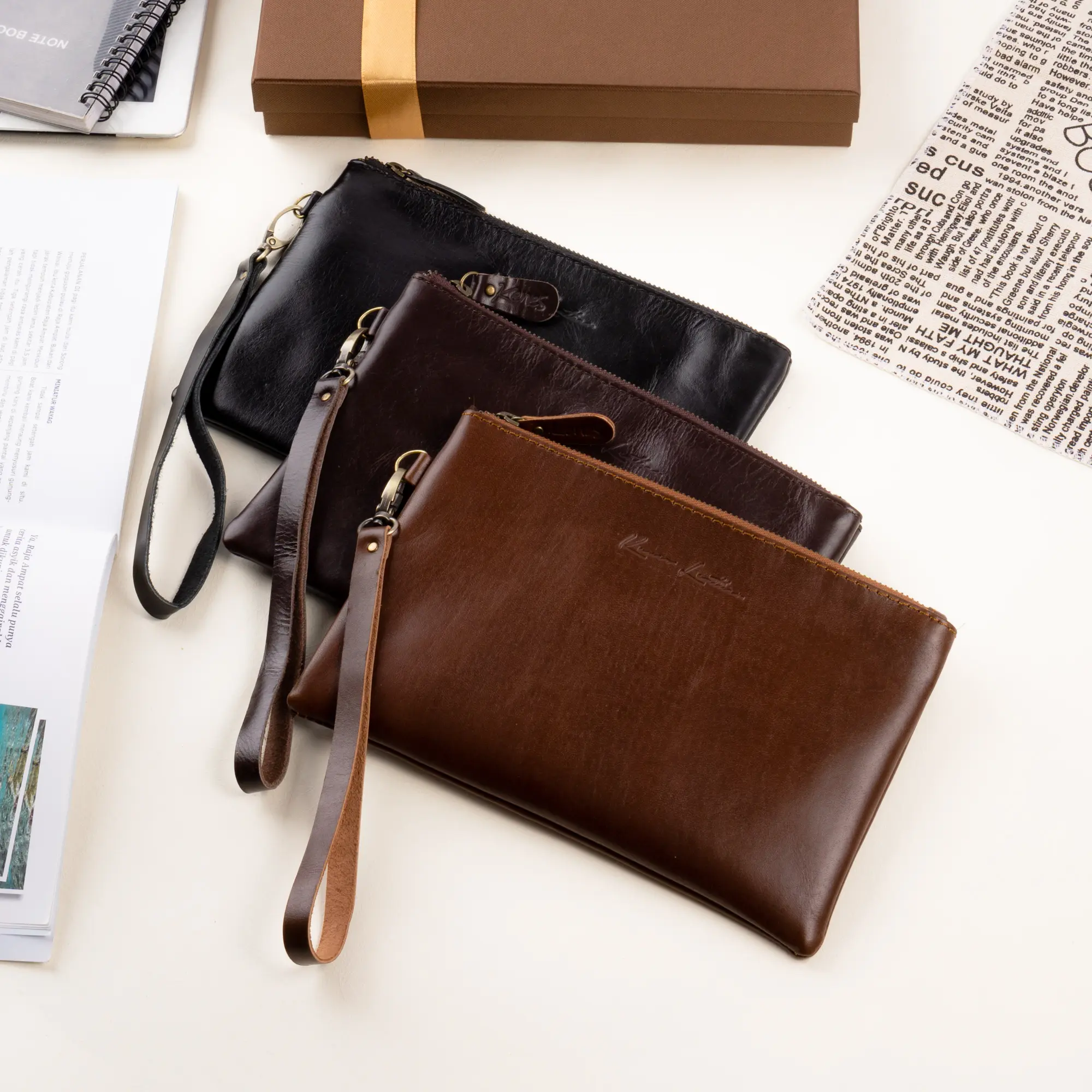 Kenes Leather Clutch Tas Tangan Pouch Unisex Kulit Asli SIMPLE Pullup - Free Gravir Nama