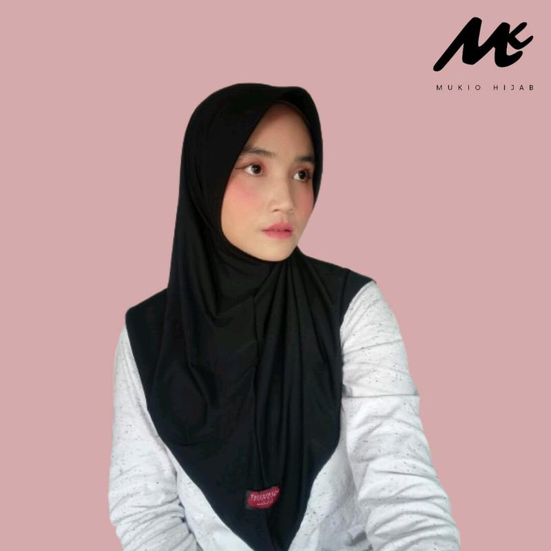 Hijab Bergo Kalula Instan Pinguin Jilbab Antem size M 1