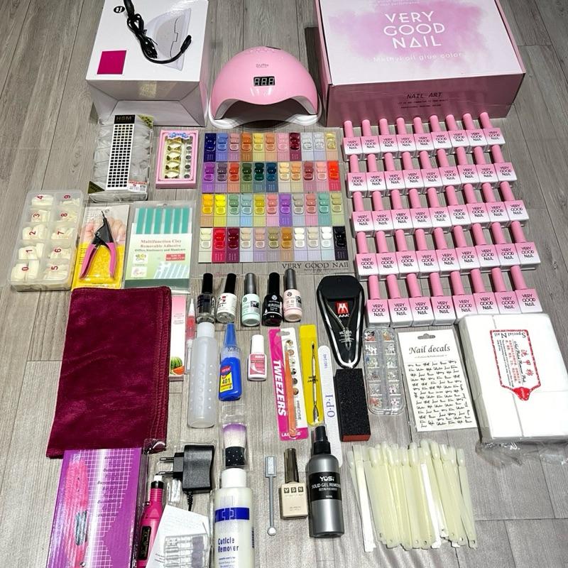 Set combo nail cơ bản đầy đủ nguyên 1 set sơn Gel 44 màu đi kèm bản màu siêu đẹp.