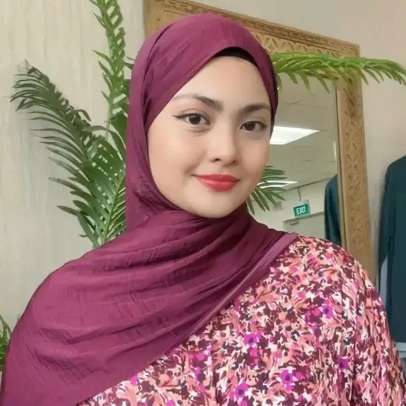Dani Crinkle Satin Shawl - Feruz Label Shawl