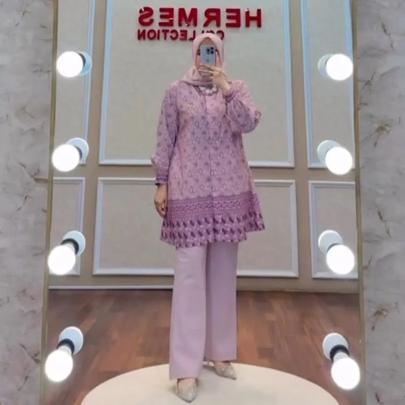 AREESHA TUNIC by INDIRA IND 1