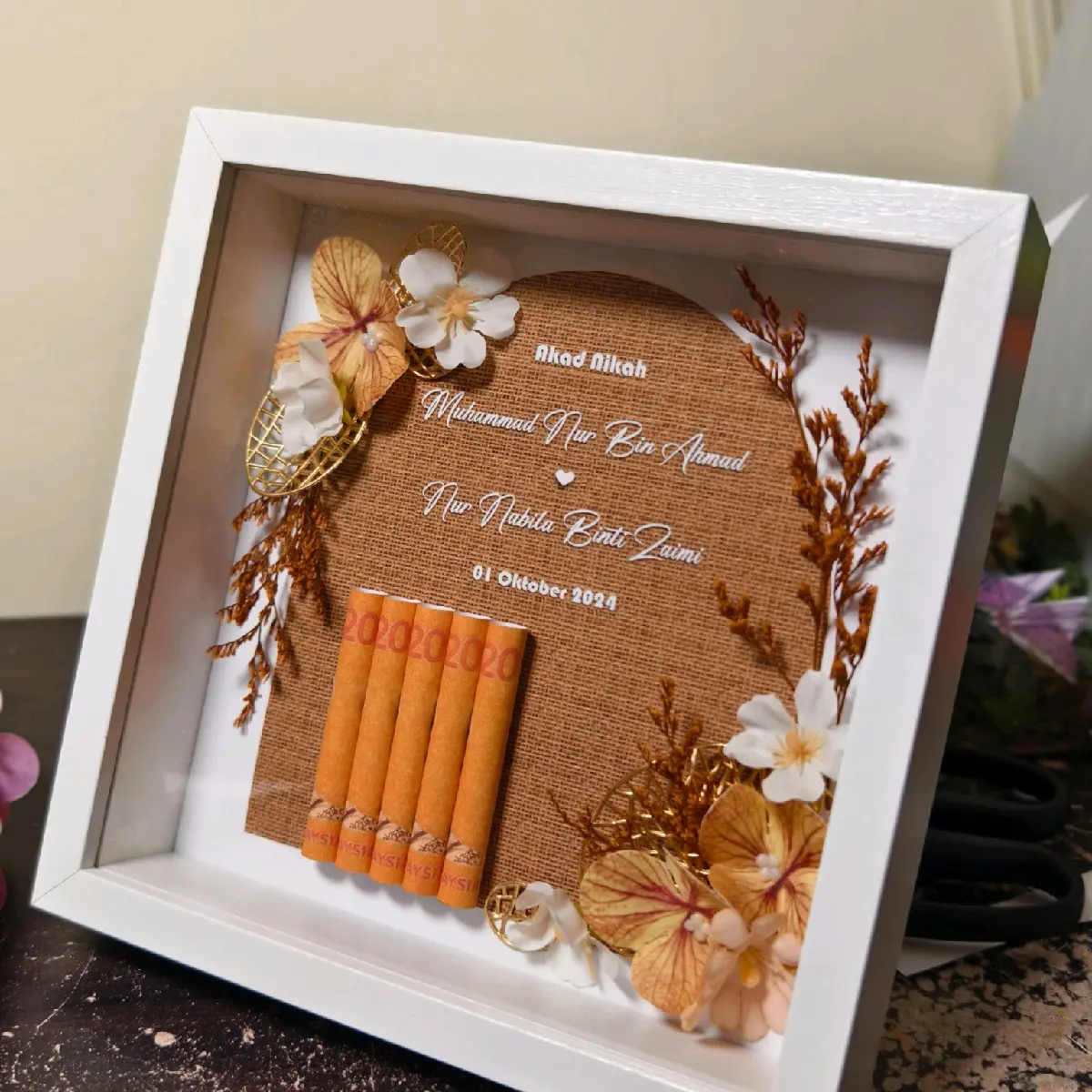 Frame Mas Kahwin 3D Frame Box Hadiah untuk isteri nikah tunang - TikTok ...