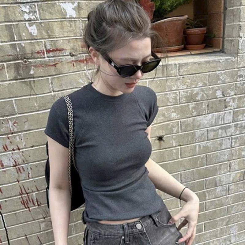 Áo thun coton nữ cổ tròn basic đơn giản ôm dáng 1