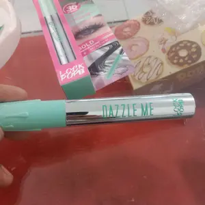 [NEW LAUNCH] Dazzle Me Lock & Pop! Hyper BOLD-ing & CURL-ing Mascara Bulu Mata Tebal, Lentik, Smudgeproof, Mudah Dibersihkan & Tahan Hingga 12 Jam Tanpa Menggumpal