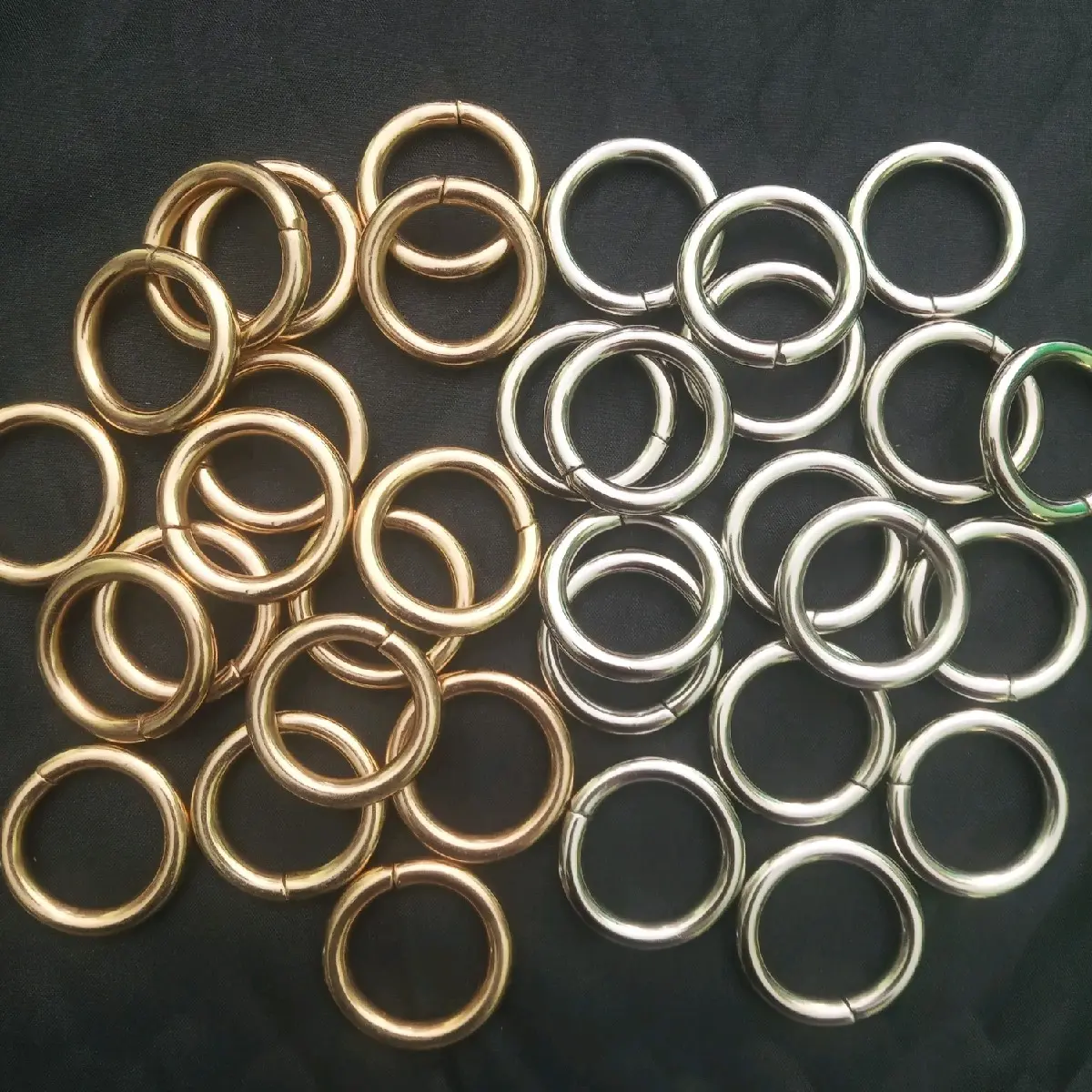 Ring Bulat 1cm, 1.5cm, 2cm, 2.5cm, dan 3cm Silver & Gold Tebal Kuat Impor