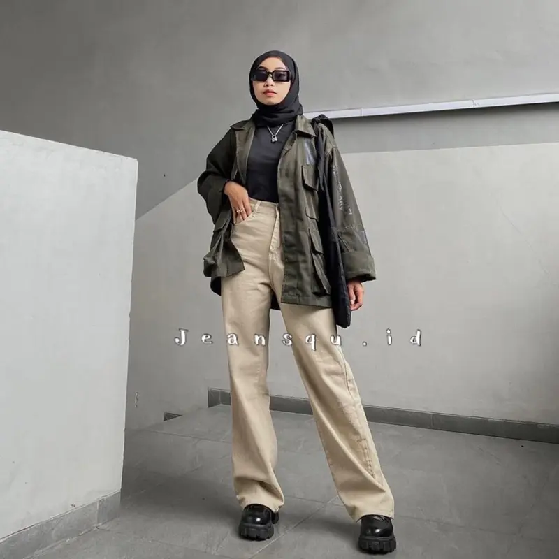 Celana jeans wanita model loose jeans peanuts/khaki keren kekinian Panjang Nyaman 0