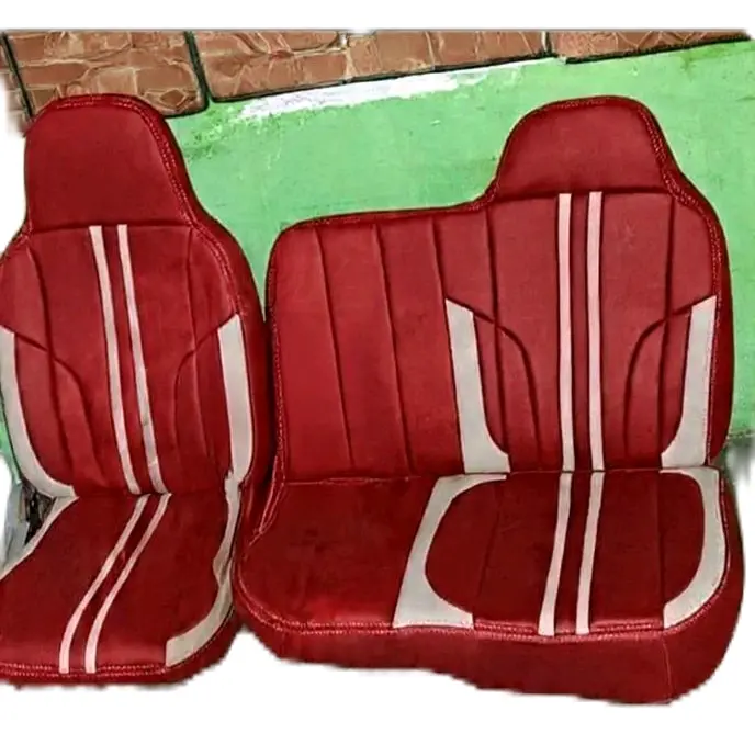 Sarungjok Isuzu Elef Merah dengan Garis Putih untuk Kursi Mobil