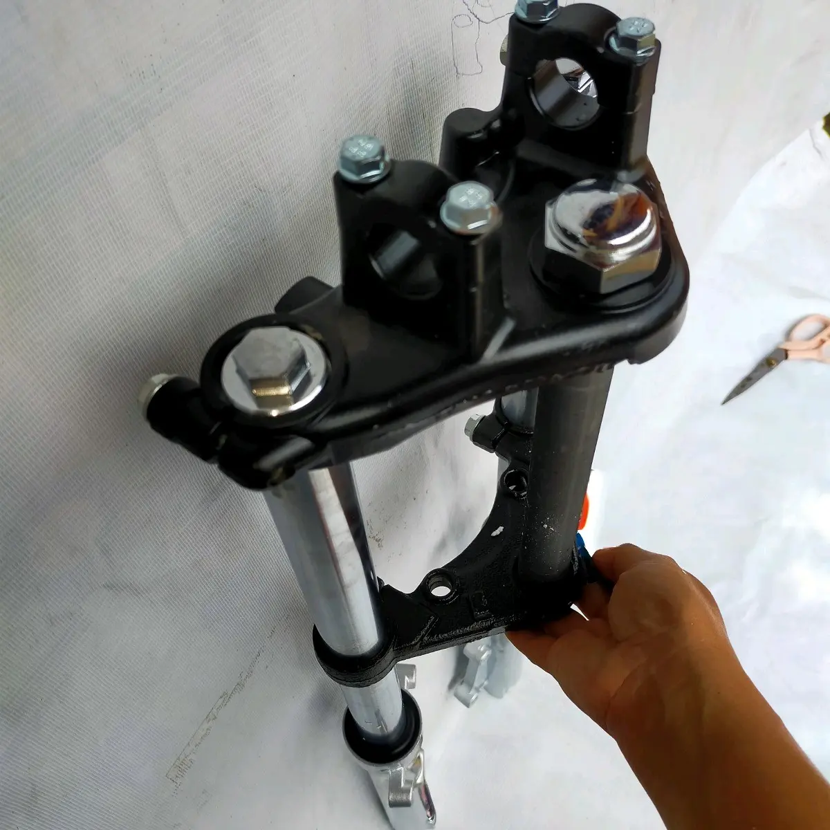 shock depan tiger lama pnp gl pro cb honda Megapro pnp honda set as tabung kanan kiri plus segitiga atas bawah