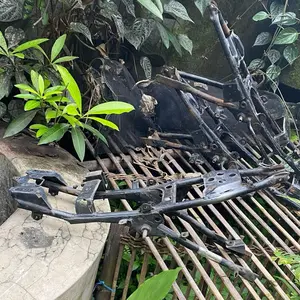 Rangka belakang megapro primus original copotan   Pnp megapro lama megapro hiu yang mau modif  sambungan rangka belakang megapro