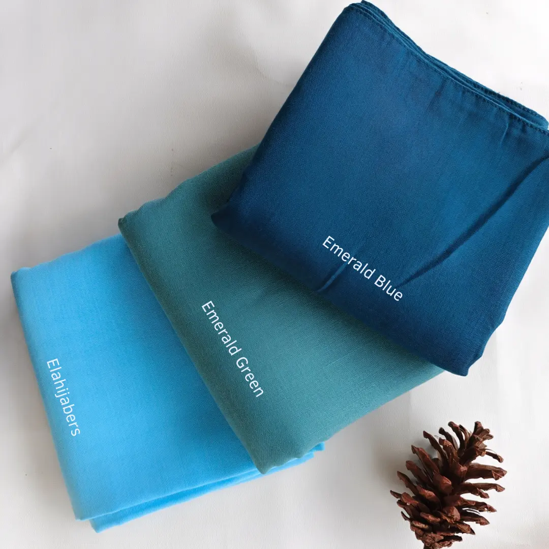 Jilbab Segiempat Paris Premium Lembut Tebal Muslim Kerudung Nyaman Jilbab Segiempat Paris Premium Lembut Tebal Muslim Kerudung Nyaman