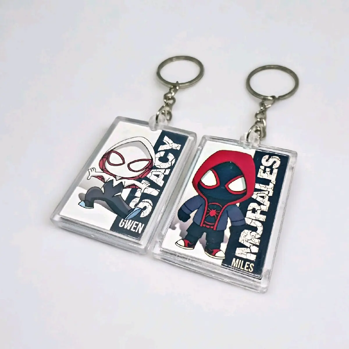 Gantungan Kunci Spiderman Keychain Spiderman Aksesoris Tas Couple Spiderman Gantungan Kunci Pria Gantungan Kunci Wanita Gantungan Kunci Miles Gantungan Kunci Gwen Gantungan Kunci Pasangan Hadiah Souvenir Kado