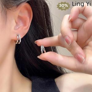 Hoa tai hai lớp, hoa tai bạc hình chữ C, hoa tai thời trang cổ điển dễ phối đồ cho nữ, hoa tai thiết kế cổ điển cho nữ LING YI