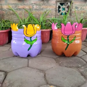 Prakarya Pot dari Galon le minerale 15Lt gambar Bunga