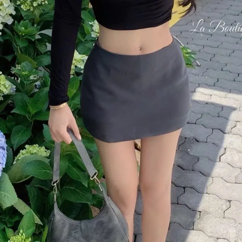 Chân váy ngắn cạp trễ - chân báy trơn basic chất liệu cotton kini style | BigBuy360 - bigbuy360.vn