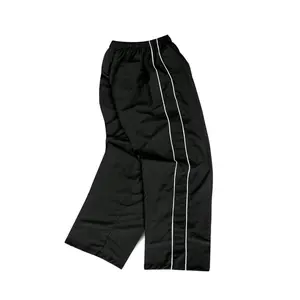 [UNISEX] Celana Panjang Nylon | Baggy Trackpants | Loose Fit | Hitam | celana panjang parasut | celana panjang kalcer | celana panjang garis | celana garis | celana hitam garis | celana reflektiv | celana panjang reflektiv | celana panjang casual | casual