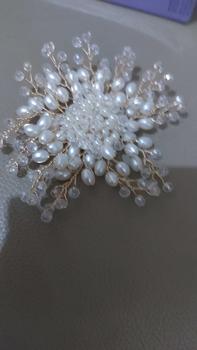 Product Review of (Bebas beli 2 dapat bonus) B35 Bross hijab mutiara snowflake mewat titanium Korea original from S**s 0