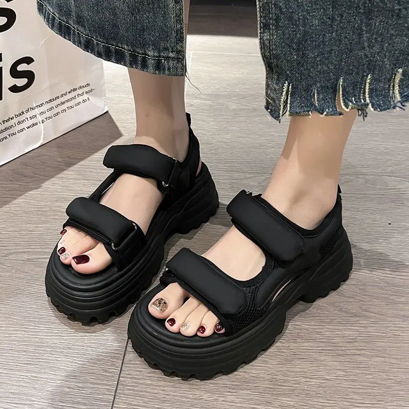 SW38 HITAM SIZE 35 