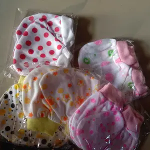 3 Set Sarung Tangan dan Kaki Bayi Baru Lahir Motif