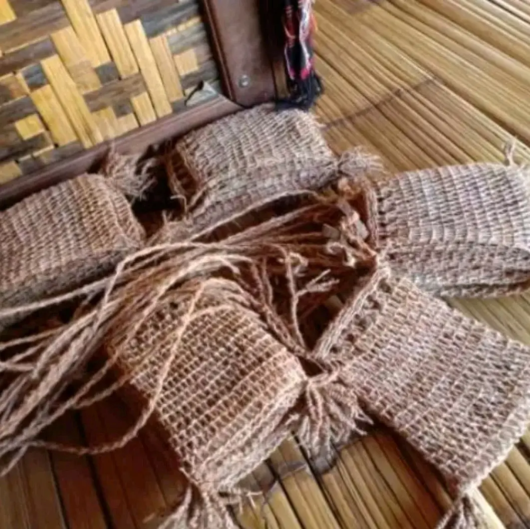 Tas koja parian kecil khas suku Baduyy..