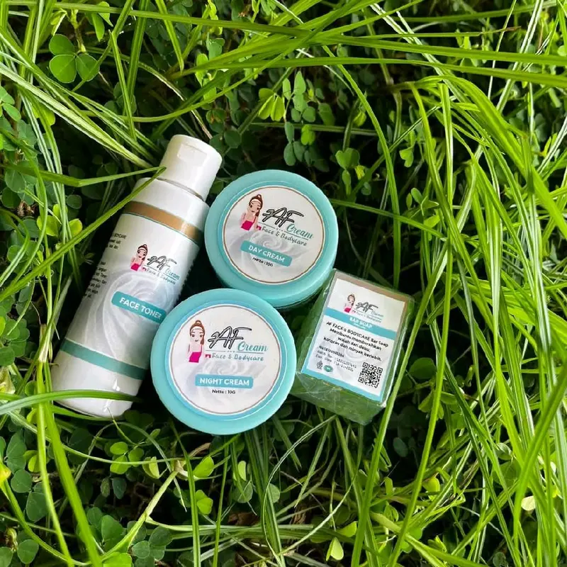 CREAM AF DOBLEGLOW untuk semua jenis kulit  Mengencangkan Muka 0