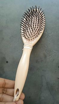 Product Review of OHSOME - Massage Cushion comb Kuas / Sisir / Sisir Rambut Kuas from M**a 1