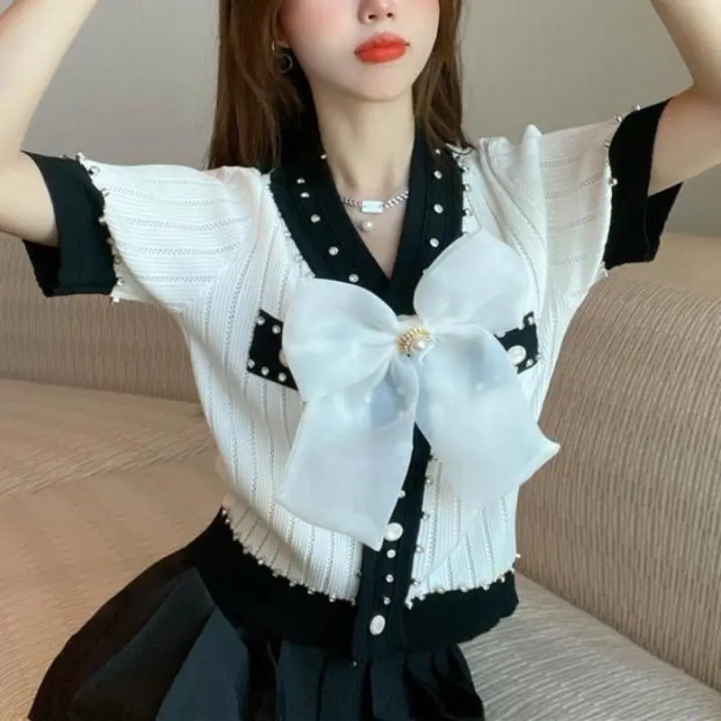 MEA TOP / KNIT TOP / BOW / KOREAN STYLE / DAILY WEAR  Atasan Wanita Knitwear Baju