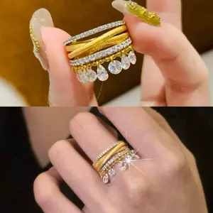 (Bebas beli 2 dapat bonus) COD C11 Cincin rumbai Tirai manik-manik retro Prancis bertatahkan berlian mewah titanium wanita