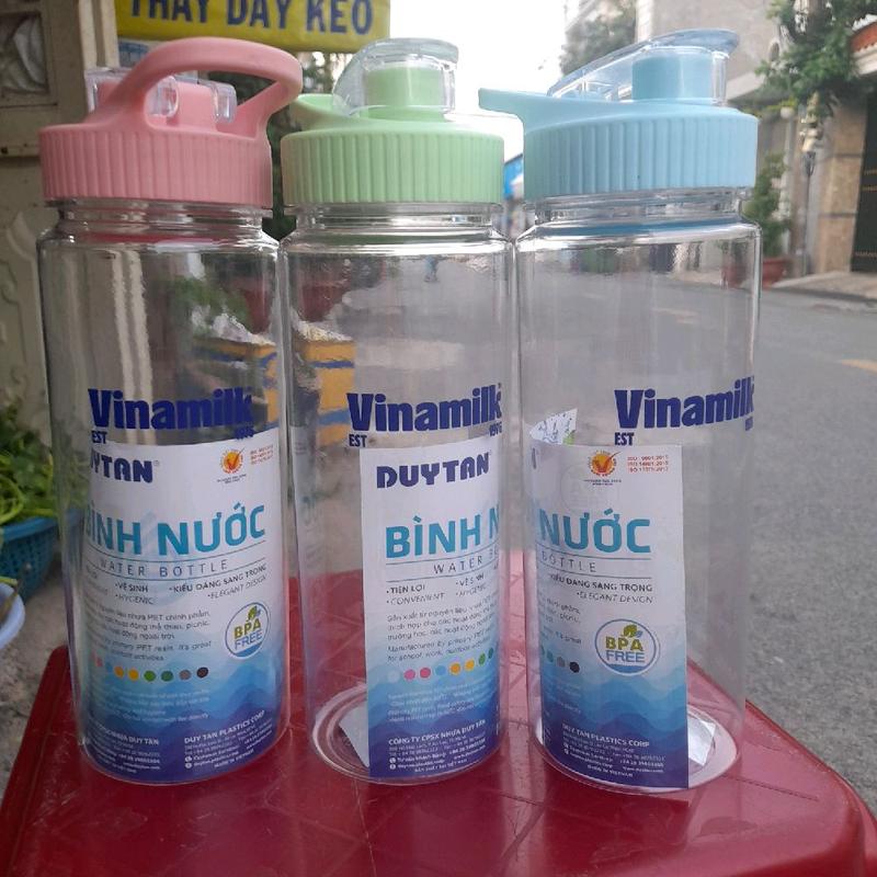 COMBO 3 BÌNH NƯỚC NHỰA Duy Tân màu ngẫu nhiên .