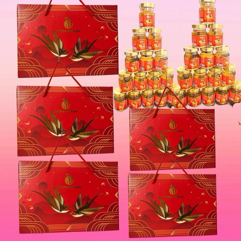 MUA 3 + TẶNG 2 Tổng 30 Hũ Yến Chưng Sẵn 8gr Yến Tươi 1 Hũ + tặng 5 Hộp Quà Sang Trọng Kèm Theo