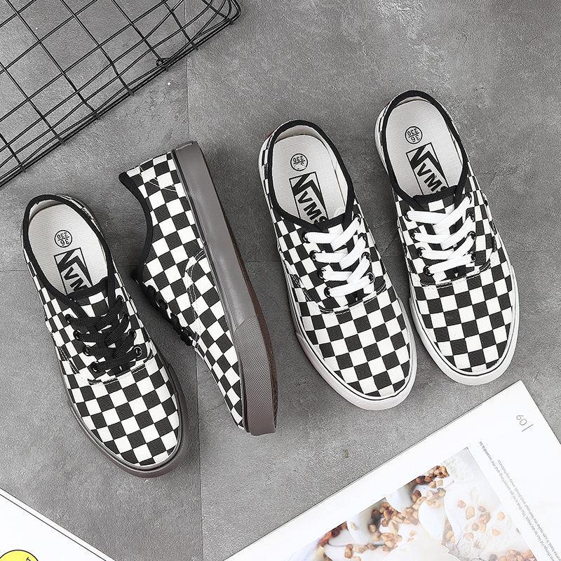 Product Introduction of Spring New Canvas Shoes Men's Black and White Plaid Shoes Low-Top Breathable Slip-on Lazy Shoes Casual Trendy Sneakers 16