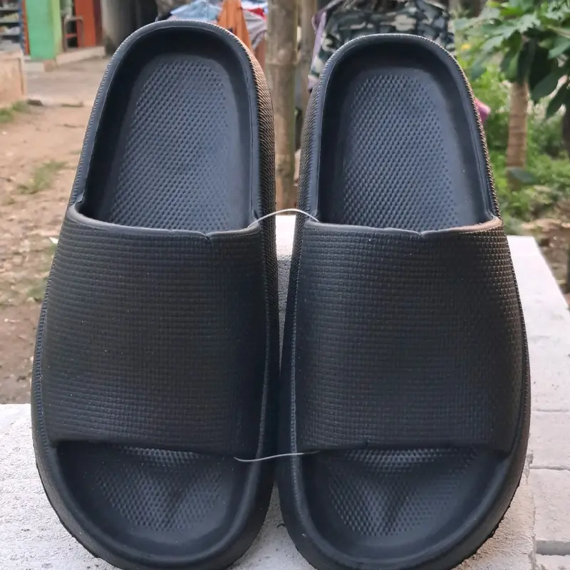 sandal slop karet pria wanita anak casual 2