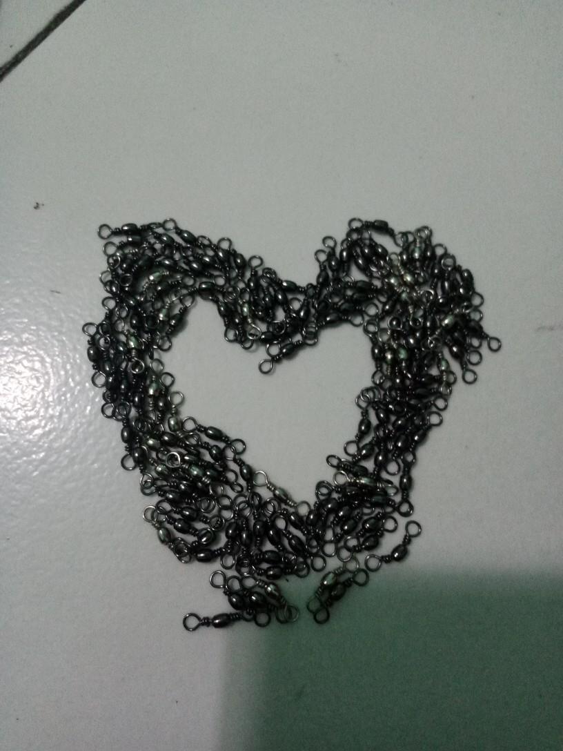 Kili kili swivel isi 30,anti karat kegunaan untuk mancing di laut ,kuat angkatan 16kilo ukuran 10.
