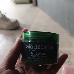 [BPOM] Glad2Glow MUGWORT ACNE GEL MASK - Atasi Jerawat Seketika & Kontrol Minyak! Formula Cerah dengan Daun Mugwort Alami Centella Salicin & SymCalmin, Sensasi Dingin Menenangkan, Cocok untuk Kulit Berminyak dan Berjerawat