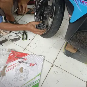 Piringan Cakram Depan Disc 260MM Beat / Spacy / Scoopy / Vario Plus Breket Caliper 260Mm Foto Motorcycle