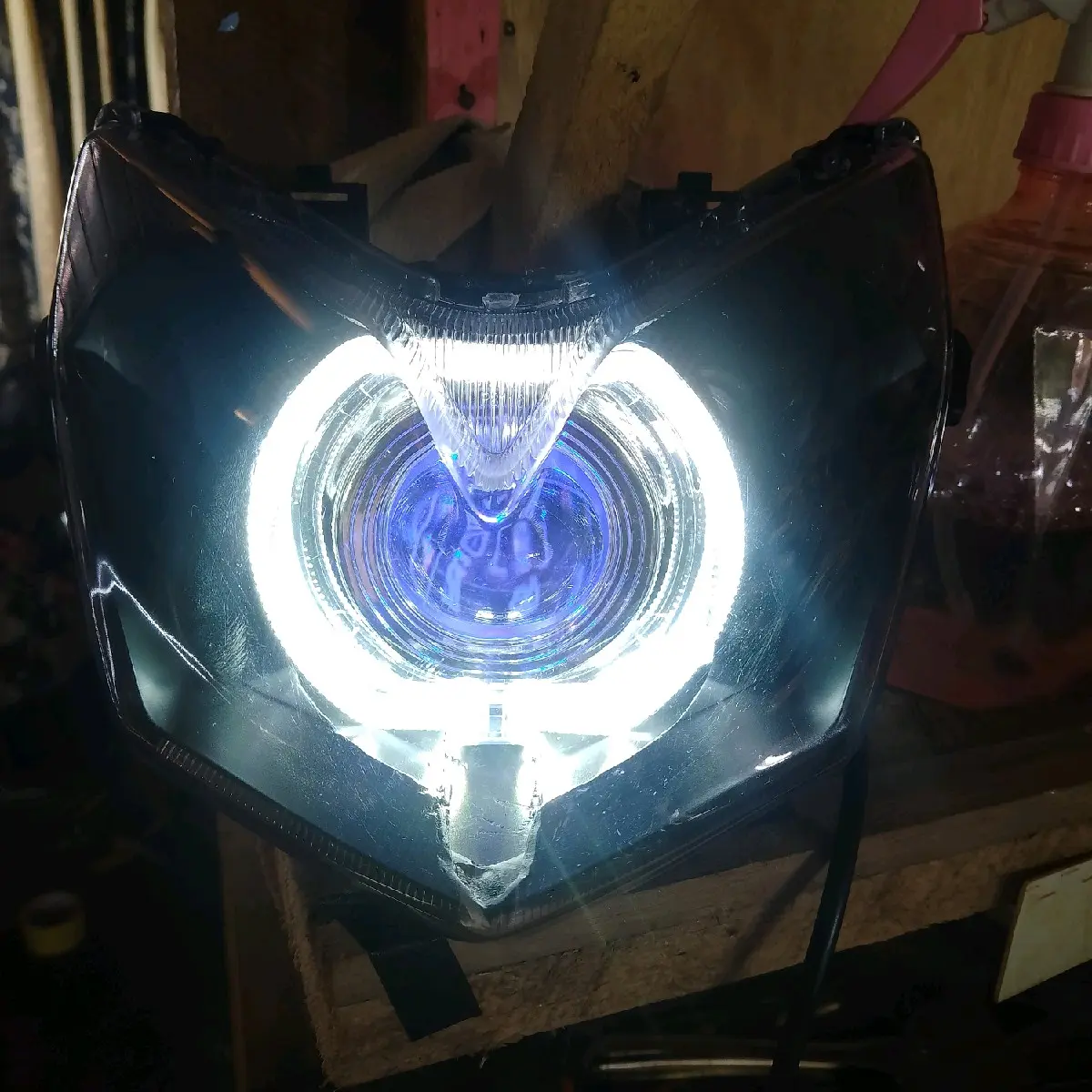 lampu depan Honda Supra x 125 betmen