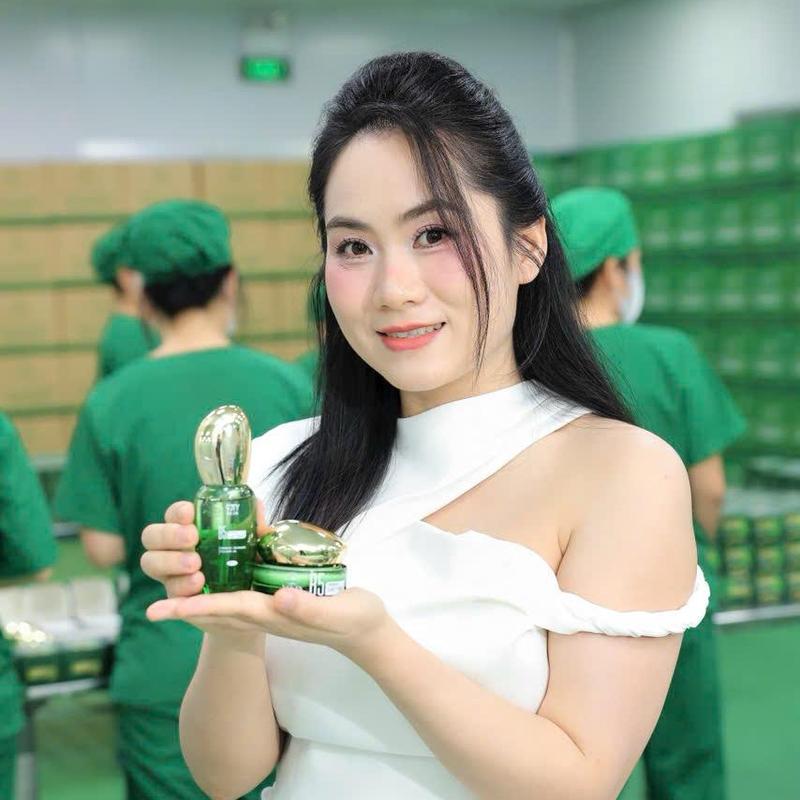 Y.SKIN Bộ Đôi B5-Lục Tảo - Serum + Kem Face B5 Lục Tảo Tặng kèm sp mini Skincare Làm Đẹp Da