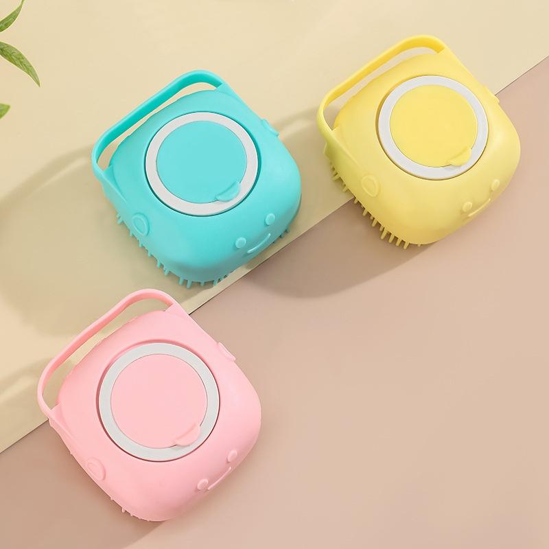 Product Introduction of Pet bathing brush, dog massage brush, pet massage gloves, cat hair removal brush, pet supplies bathing tool 11