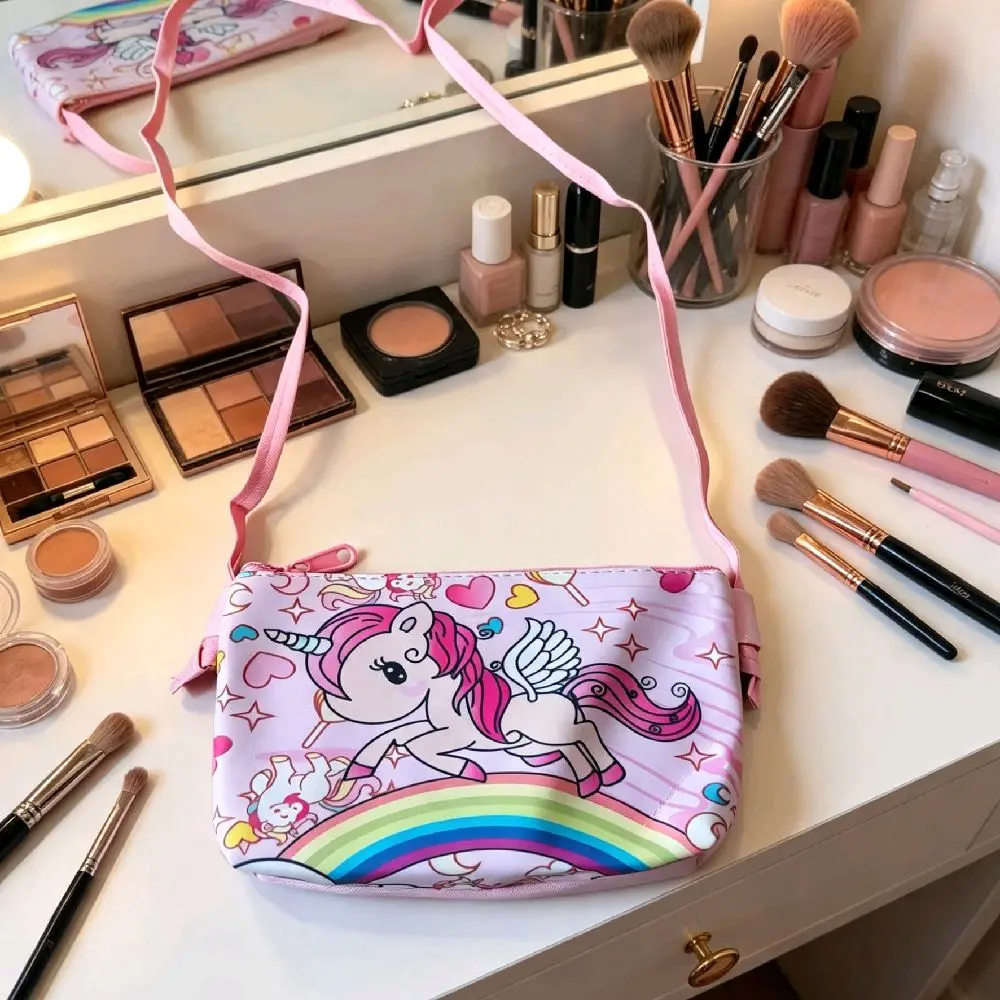 Tas Slempang Anak Karakter Unicorn Serba Gunा dengan Desain Warna-warni dan Tali Pink