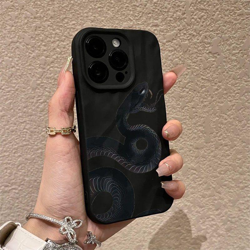 Rắn đen lớn xếp ly phù hợp với vỏ điện thoại Apple 17 iPhone 16promax chống rơi 15/14/13 / x