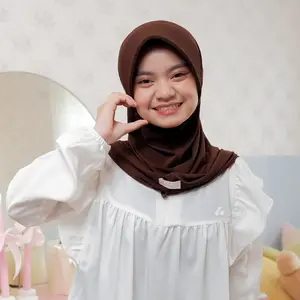 Ghania - Bergo Instan Sport Pad Tebal Jersey Daisy Series