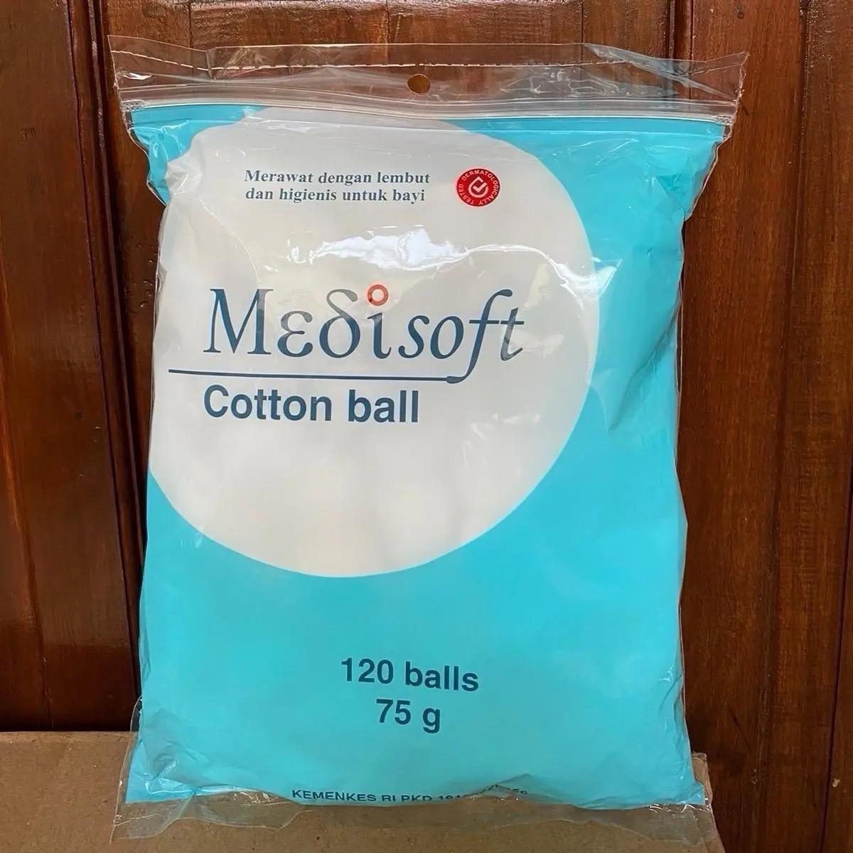Medisoft cotton ball isi 120 - Kapas Bulat Exp 2030 Bayi
