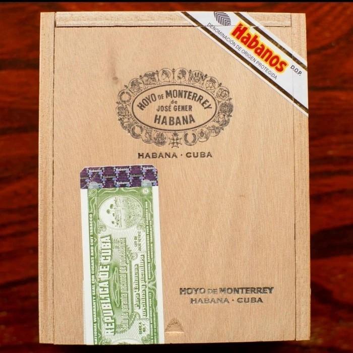 Hoyo de Monterrey Le Hoyo De Rio Seco box of 10