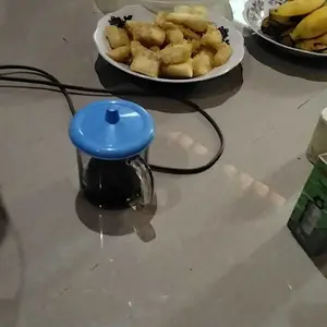 Bubuk cacing merah tas kecil dengan bau yang kuat Umpan
