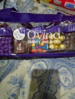 Product Review of Hampers Mawar Ungu Ovina Sugar Candy Rose murah dan unik  ( AFL) Botol Paket Coklat Permen Toples Gummy Snacks Food Makanan Choco Red Chocolate Cemilan from Y**2 0