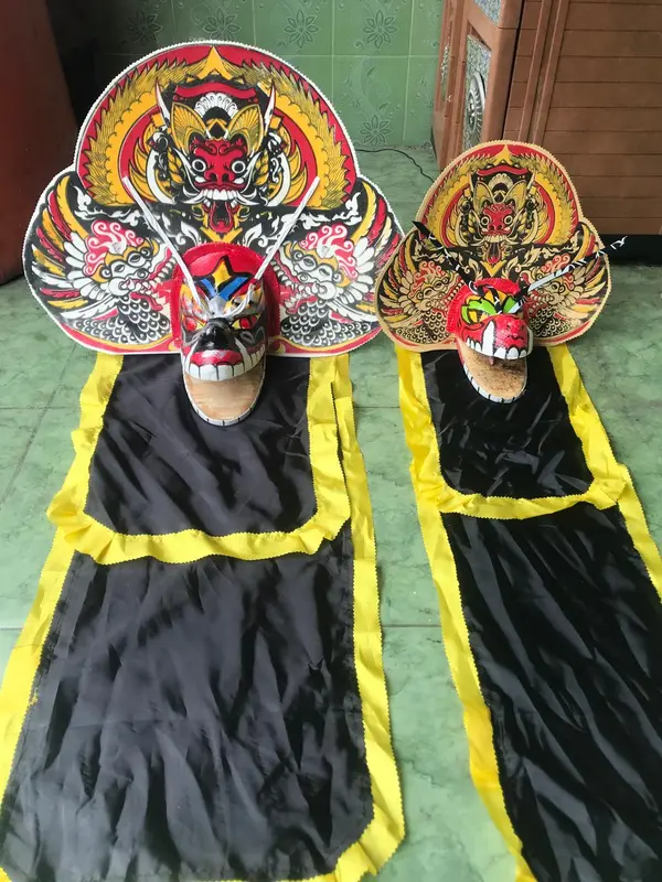 Barongan jumbo devil Leak bali , caplok kayu kemul panjang , mainan tk sd barongan kuda lumping , jaranan , kuda lumping. 1